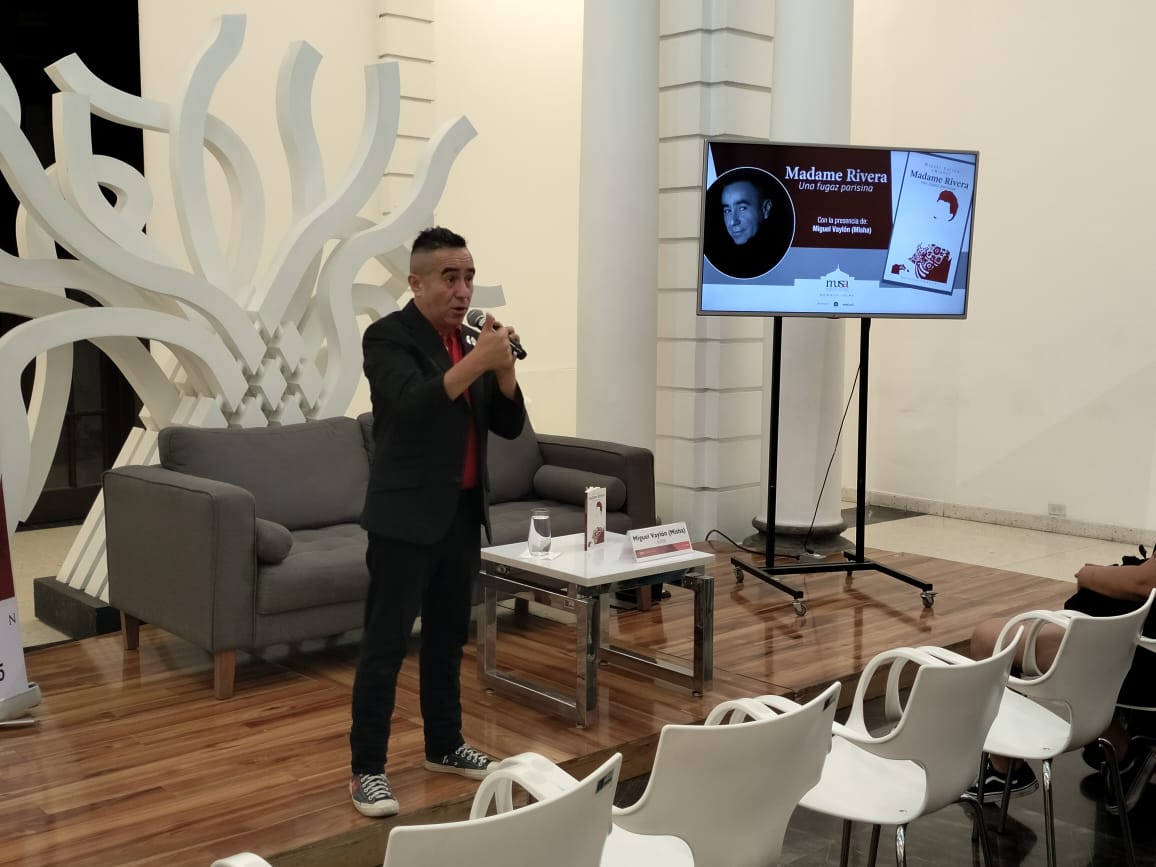 Miguel Vaylon presenta su novela inspirada en Frida Kahlo “Madame Rivera: Una fugaz parisina” Miguel Vaylon presenta su novela inspirada en Frida Kahlo “Madame Rivera: Una fugaz parisina”