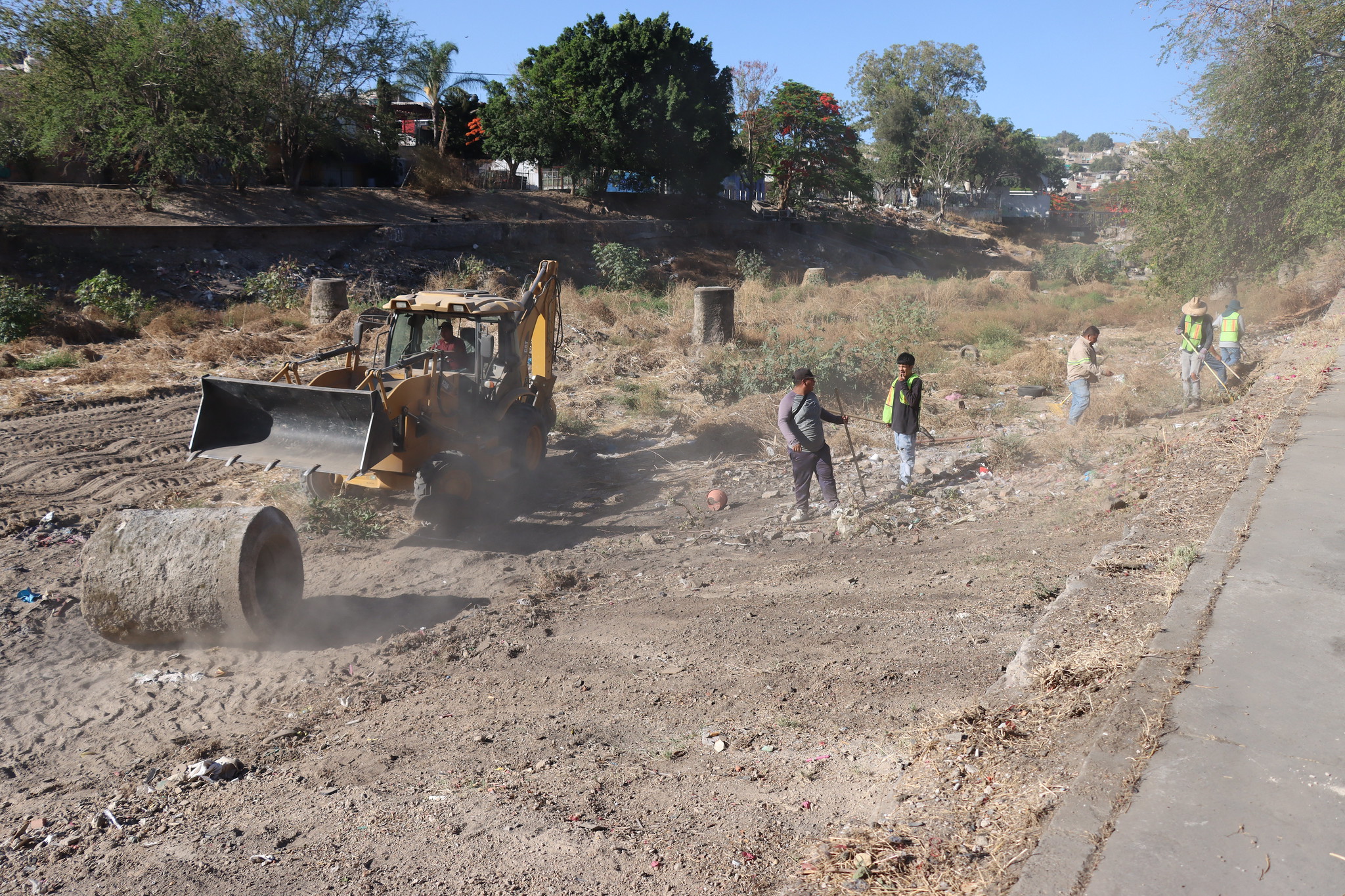Con limpieza en canales y vasos reguladores, Guadalajara se prepara para el temporal Con limpieza en canales y vasos reguladores, Guadalajara se prepara para el temporal