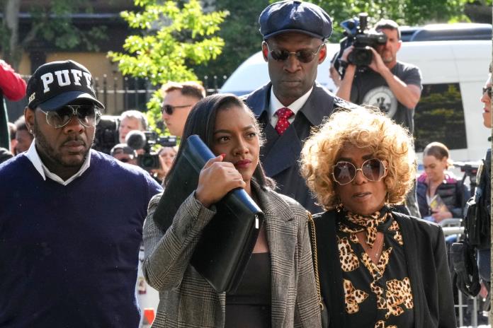 Empiezan alegatos en juicio al rapero Diddy Combs en Nueva York Empiezan alegatos en juicio al rapero Diddy Combs en Nueva York