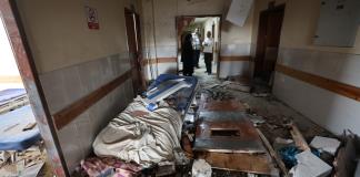 Israel bombardea un hospital en Gaza y Hamás reporta la muerte de un periodista ingresado