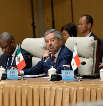 Canciller mexicano llama a reforzar diálogo y cooperación en IV Reunión Ministerial del Foro China-CELAC