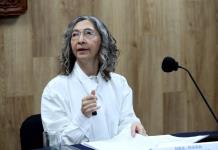 En su toma de protesta, Mara Robles urge a empresarios a combatir al crimen con buenos sueldos