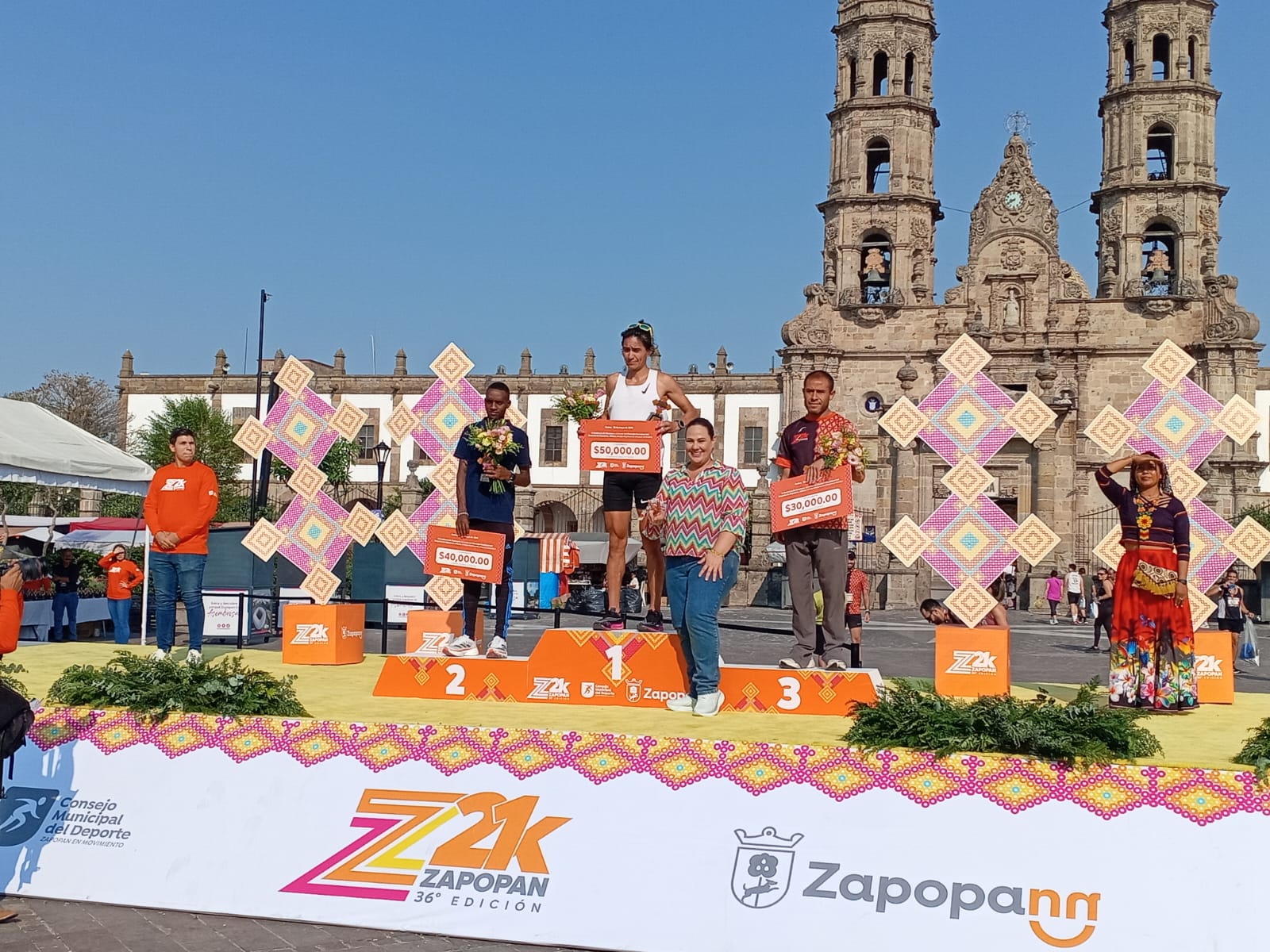 Mexicanos dominan el 21k de Zapopan Mexicanos dominan el 21k de Zapopan