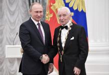 Murió Yuri Grigorovich, el legendario bailarín del teatro Bolshói