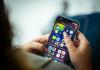 Proponen prohibir el uso del teléfono celular en escuelas de Jalisco