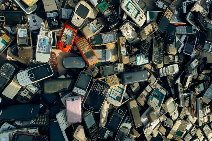 ¡No tires el celular! Jalisco es tercer lugar en contaminación por residuos electrónicos ¡No tires el celular! Jalisco es tercer lugar en contaminación por residuos electrónicos