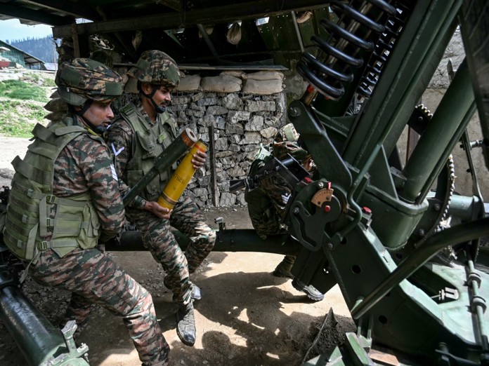 El enfrentamiento India-Pakistán, escenario de lucimiento del armamento chino El enfrentamiento India-Pakistán, escenario de lucimiento del armamento chino