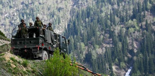 El enfrentamiento India-Pakistán, escenario de lucimiento del armamento chino