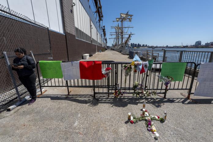 Despiden en México a cadete fallecida en choque de buque contra puente en Brooklyn Despiden en México a cadete fallecida en choque de buque contra puente en Brooklyn