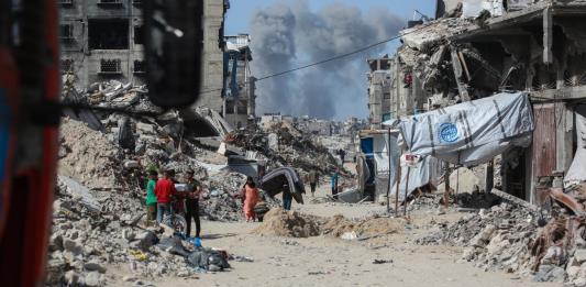 La Defensa Civil de Gaza reporta 44 muertos en nuevos bombardeos israelíes