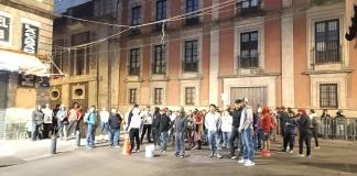 Maestros bloquean acceso a Palacio Nacional antes de conferencia de Sheinbaum