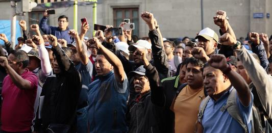 Sheinbaum descarta reunirse con los maestros tras protestas y bloqueos