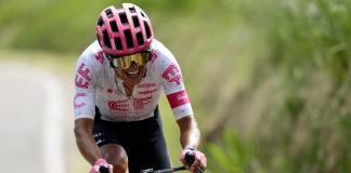 Carapaz gana la 11ª etapa del Giro, el mexicano Del Toro refuerza la maglia rosa