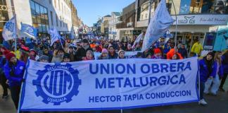 Patagonia argentina en pie de guerra contra medida de Milei que amenaza su industria