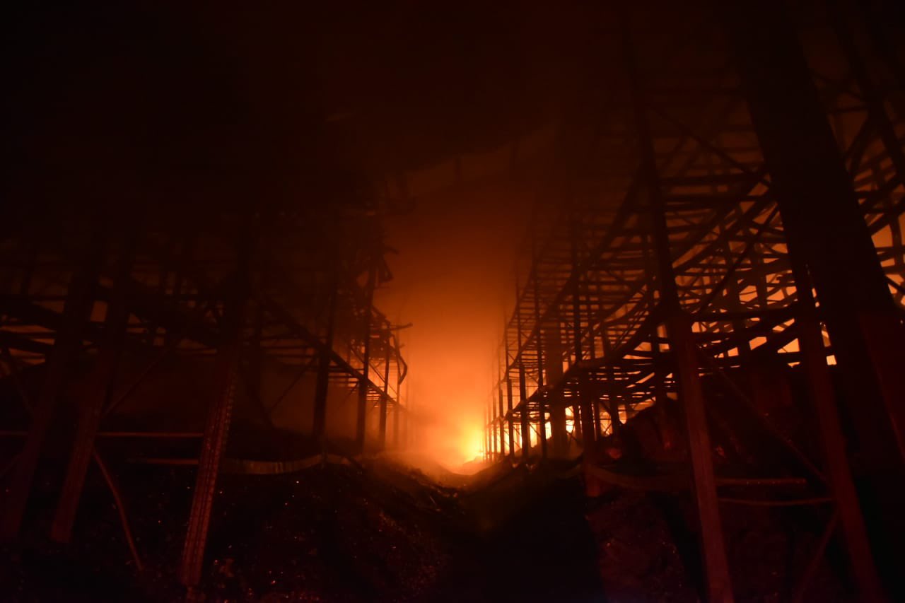 Tras explosión en el Álamo, municipios urgen a empresas revelar riesgos químicos Tras explosión en el Álamo, municipios urgen a empresas revelar riesgos químicos