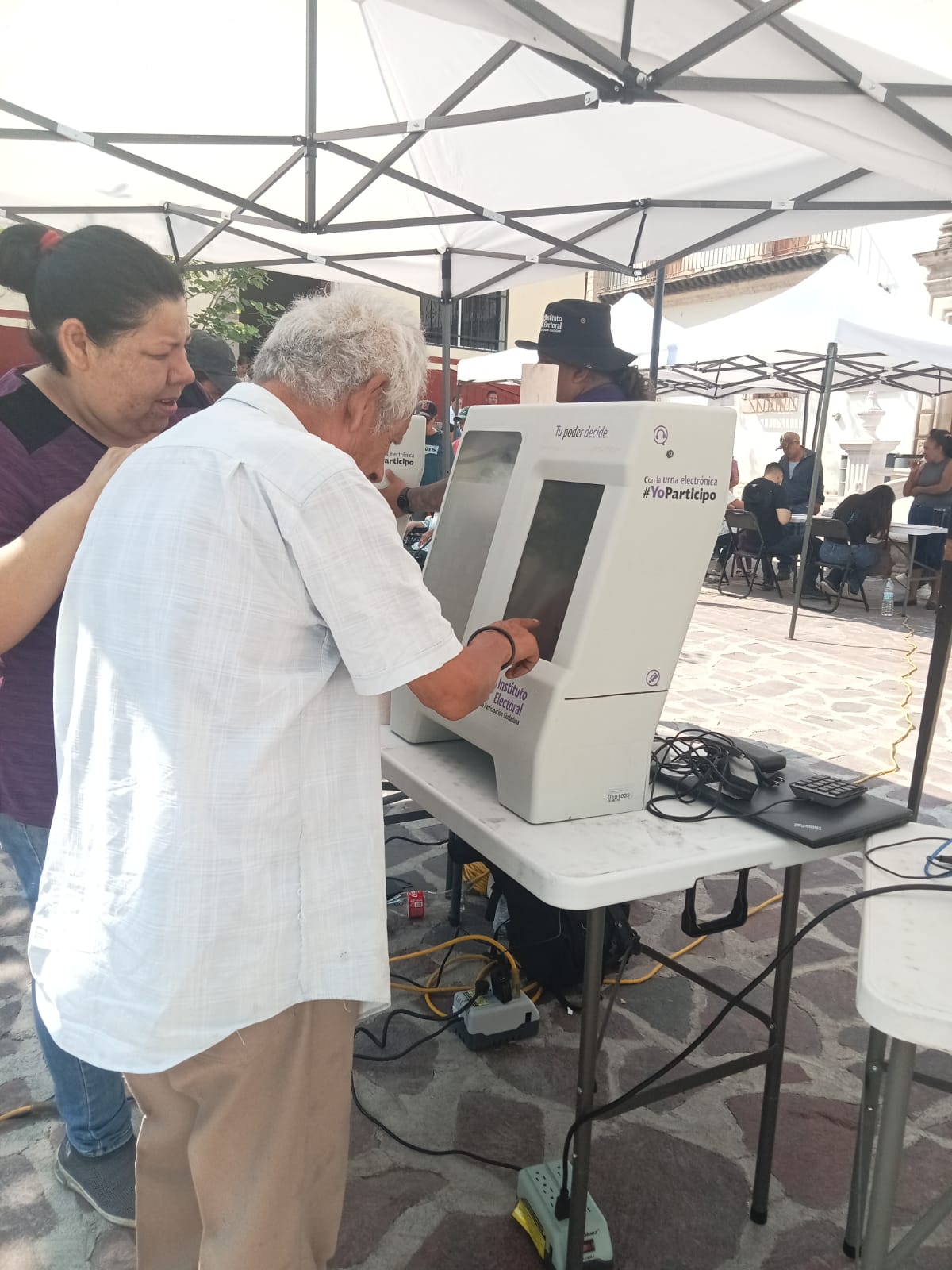 Bolaños decide su futuro político y más de la mitad participa en histórica consulta sobre usos y costumbres Bolaños decide su futuro político y más de la mitad participa en histórica consulta sobre usos y costumbres
