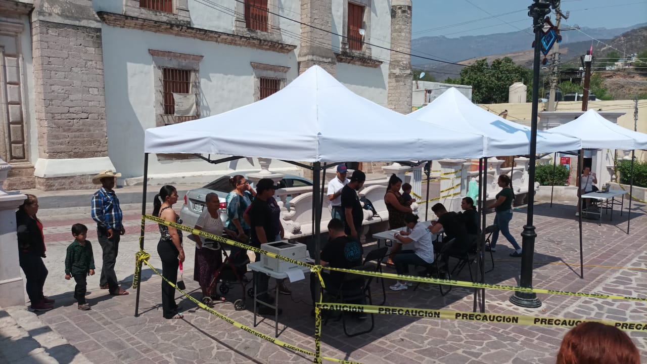 Bolaños decide su futuro político y más de la mitad participa en histórica consulta sobre usos y costumbres Bolaños decide su futuro político y más de la mitad participa en histórica consulta sobre usos y costumbres