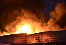 Tras explosión en el Álamo, municipios urgen a empresas revelar riesgos químicos