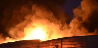 Tras explosión en el Álamo, municipios urgen a empresas revelar riesgos químicos