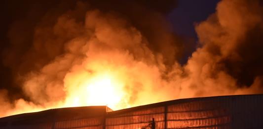 Tras explosión en el Álamo, municipios urgen a empresas revelar riesgos químicos