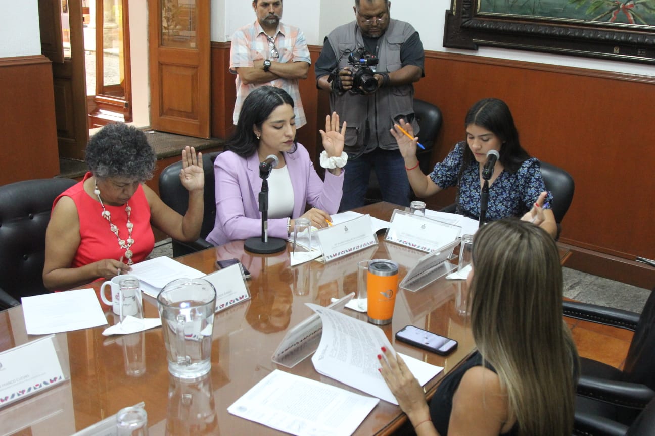 Por falta de agua, diputadas llaman a comparecer al titular del SIAPA