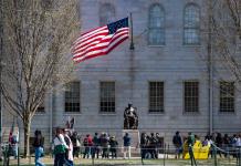 Harvard demanda a Trump por veto a estudiantes extranjeros