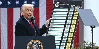 Los aranceles de Trump se mantienen de momento por decisión de corte de apelación