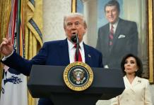 Corte Suprema de EEUU permite a Trump revocar la protección legal a más de 500.000 migrantes
