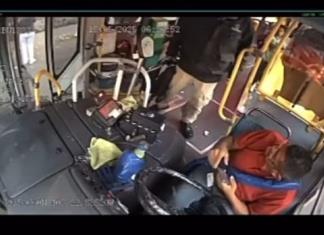 Pasajero deja en coma a chofer de camión; operaba sin seguro médico