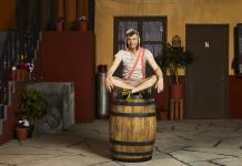 Chespirito llega a la pantalla sin el visto bueno de Florinda Meza y con una versión ficcionada de su vida