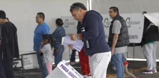 Votar con ilusión y bien preparados, llama votante
