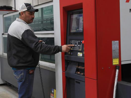 El sector privado reduce al 0,08 % el pronóstico de crecimiento de México para el 2025