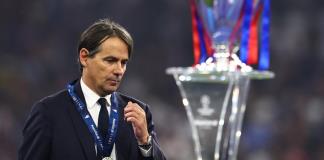 Inter de Milán anuncia la salida de su entrenador Simone Inzaghi