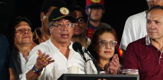 Petro dice que hay militares activos entre los colombianos capturados tras explosión letal en México