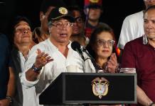 Petro dice que ataque de EEUU a lancha en el Caribe es un asesinato