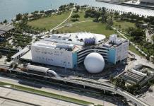 Museo en Miami explora el futuro de la interacción humana con la IA y sus dilemas éticos