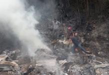 Mueren tres personas al caer avioneta guatemalteca en Tapachula