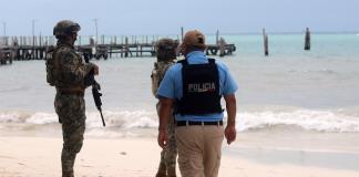 Autoridades arrestan a tres sujetos ligados a Los Chapitos en el Caribe mexicano