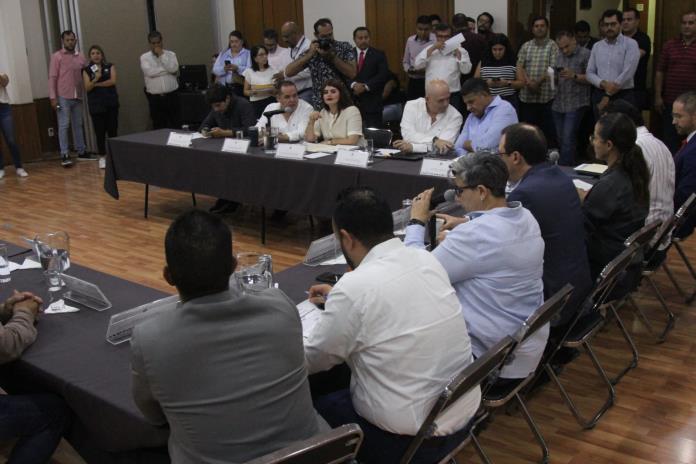 MC y Morena acuerdan extinguir al ITEI; PRI y PAN se oponen