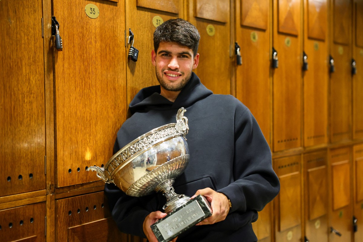 Alcaraz derrota a Fritz y alcanza su tercera final consecutiva en Wimbledon Alcaraz derrota a Fritz y alcanza su tercera final consecutiva en Wimbledon