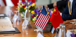 China y EEUU inician en Londres conversaciones para apaciguar sus tensiones comerciales