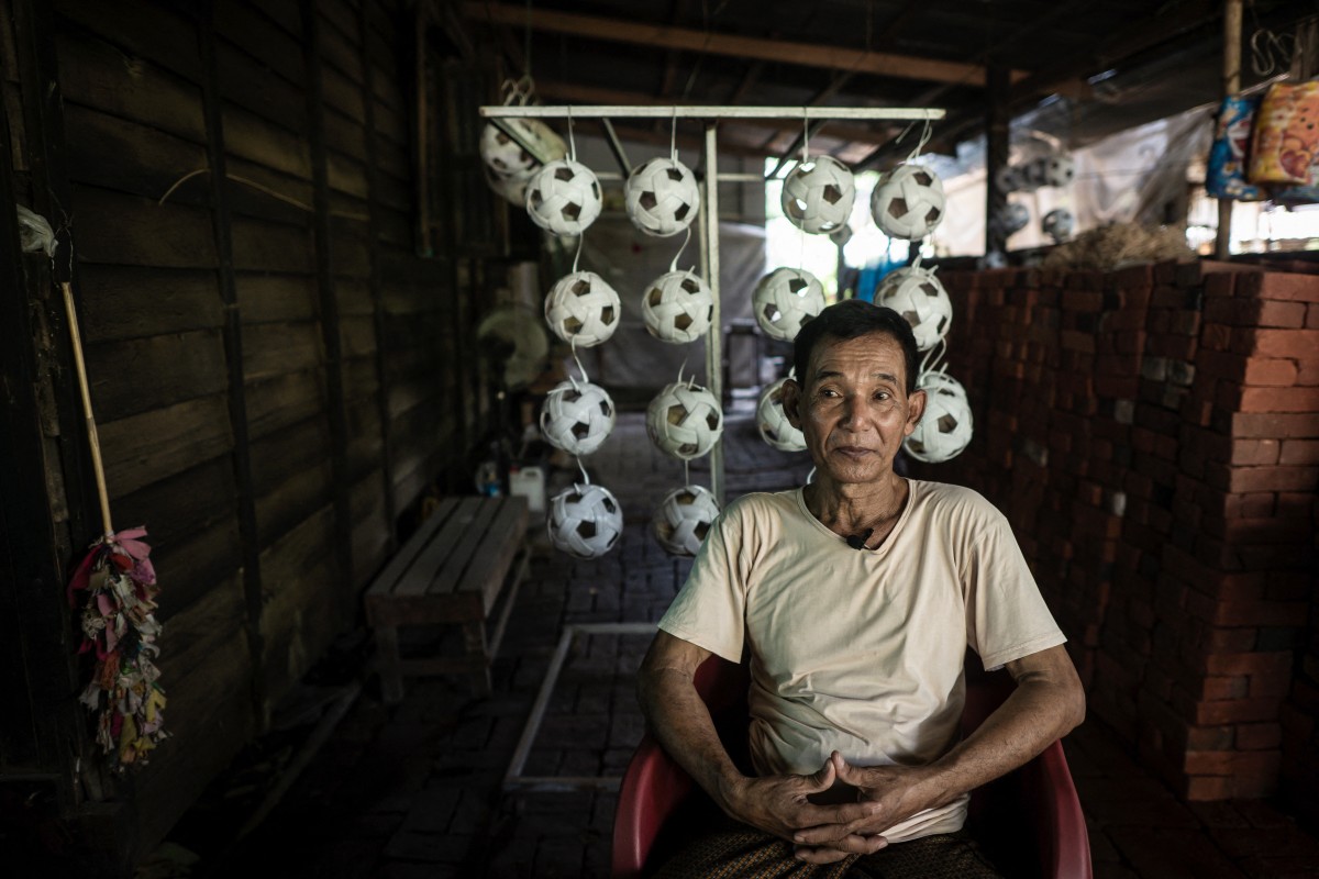 El chinlone, un deporte ancestral que sobrevive a la guerra en Birmania
