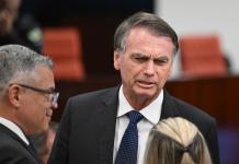 Bolsonaro rechaza ante los jueces la acusación de golpismo en Brasil