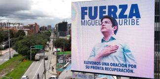 Adolescente sospechoso de balear a presidenciable en Colombia se declara inocente