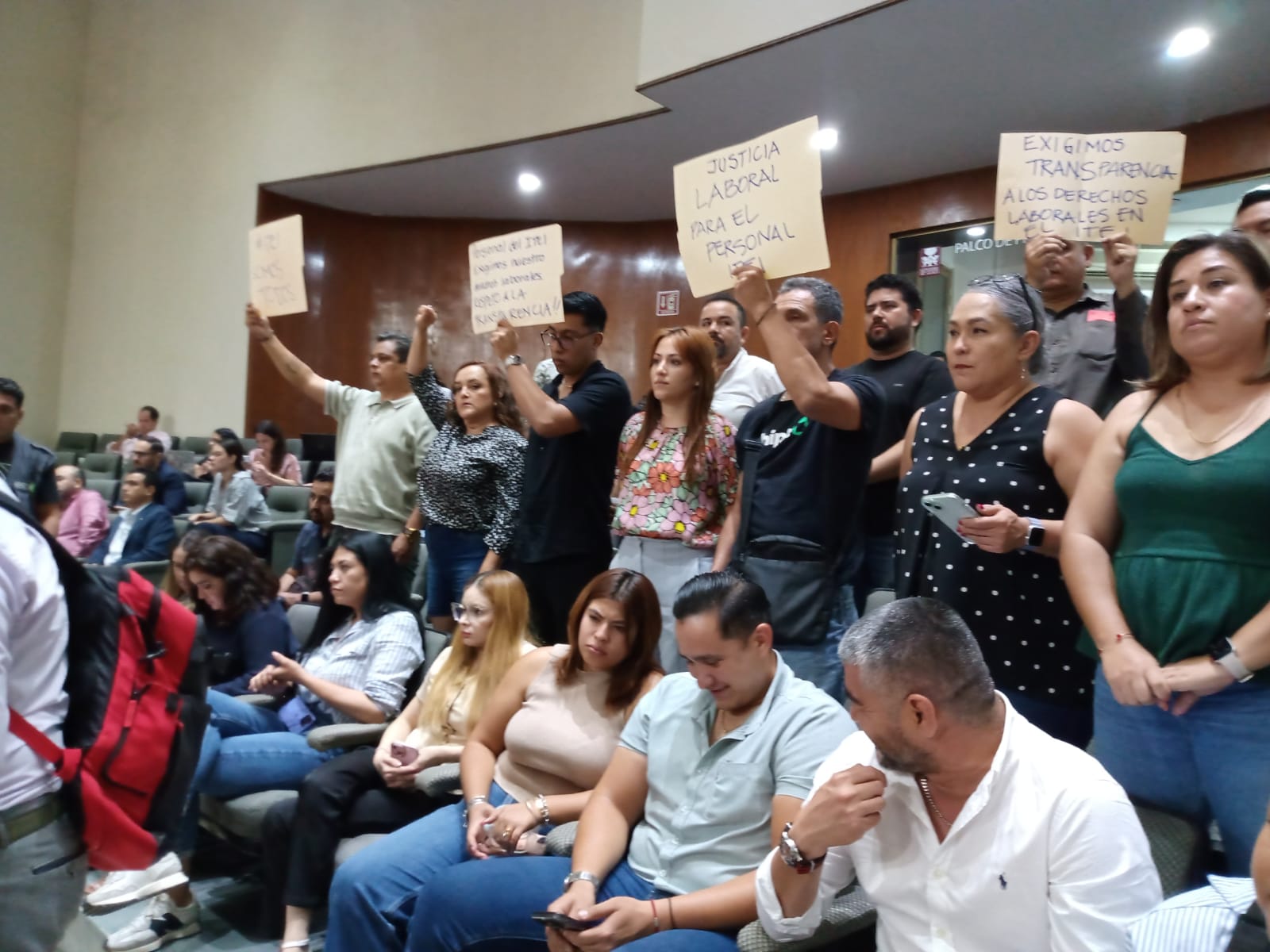 Con los votos de MC y Morena se consuma la desaparición del ITEI Con los votos de MC y Morena se consuma la desaparición del ITEI