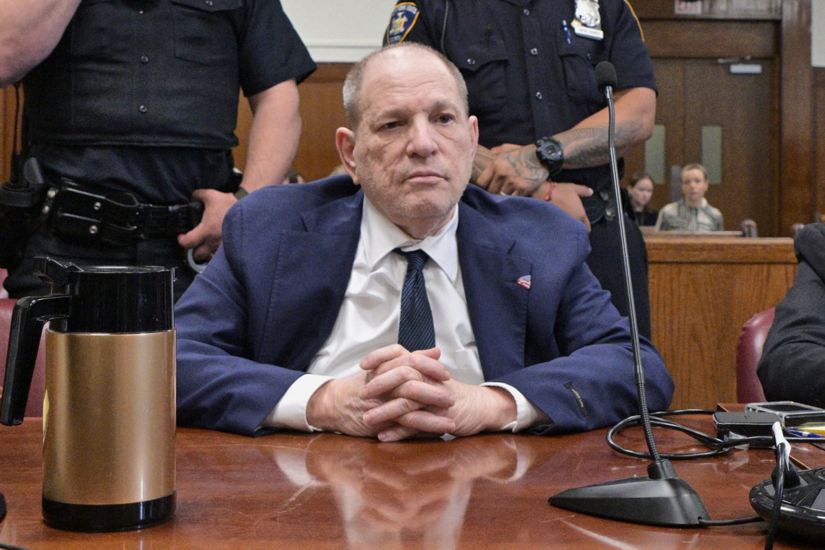 Harvey Weinstein es hallado culpable de un cargo de agresión sexual en EEUU
