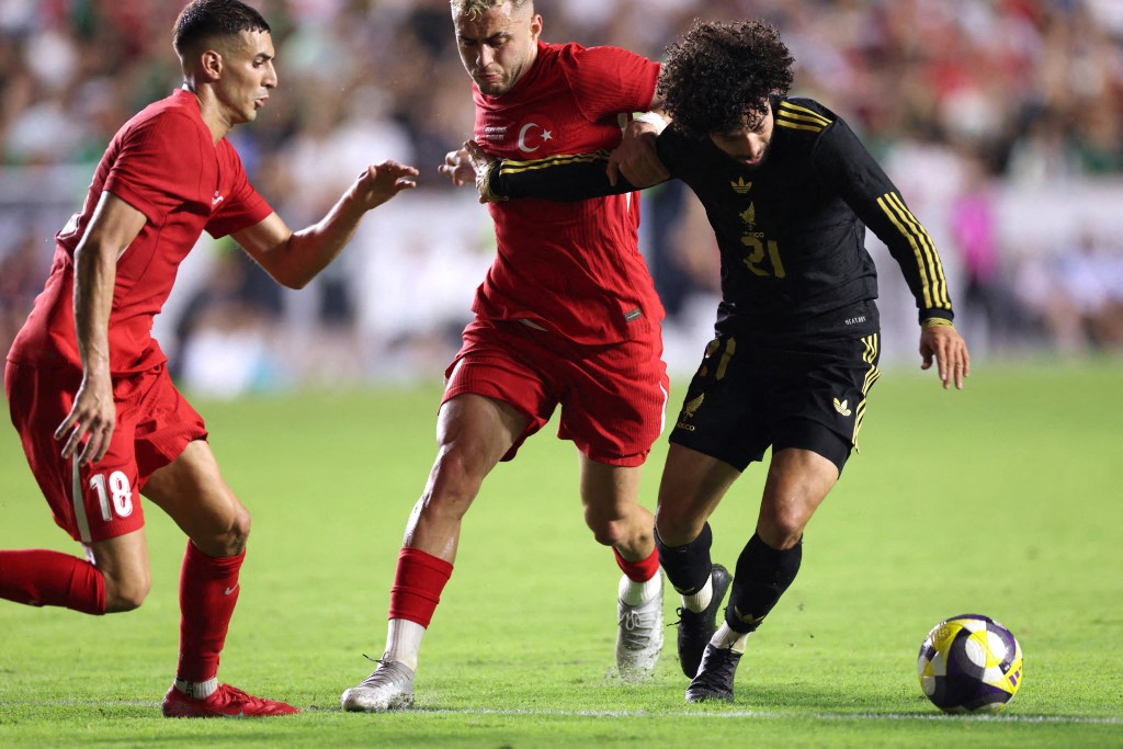 México vence 1-0 a una exigente Turquía en el cierre de preparación para Copa Oro México vence 1-0 a una exigente Turquía en el cierre de preparación para Copa Oro