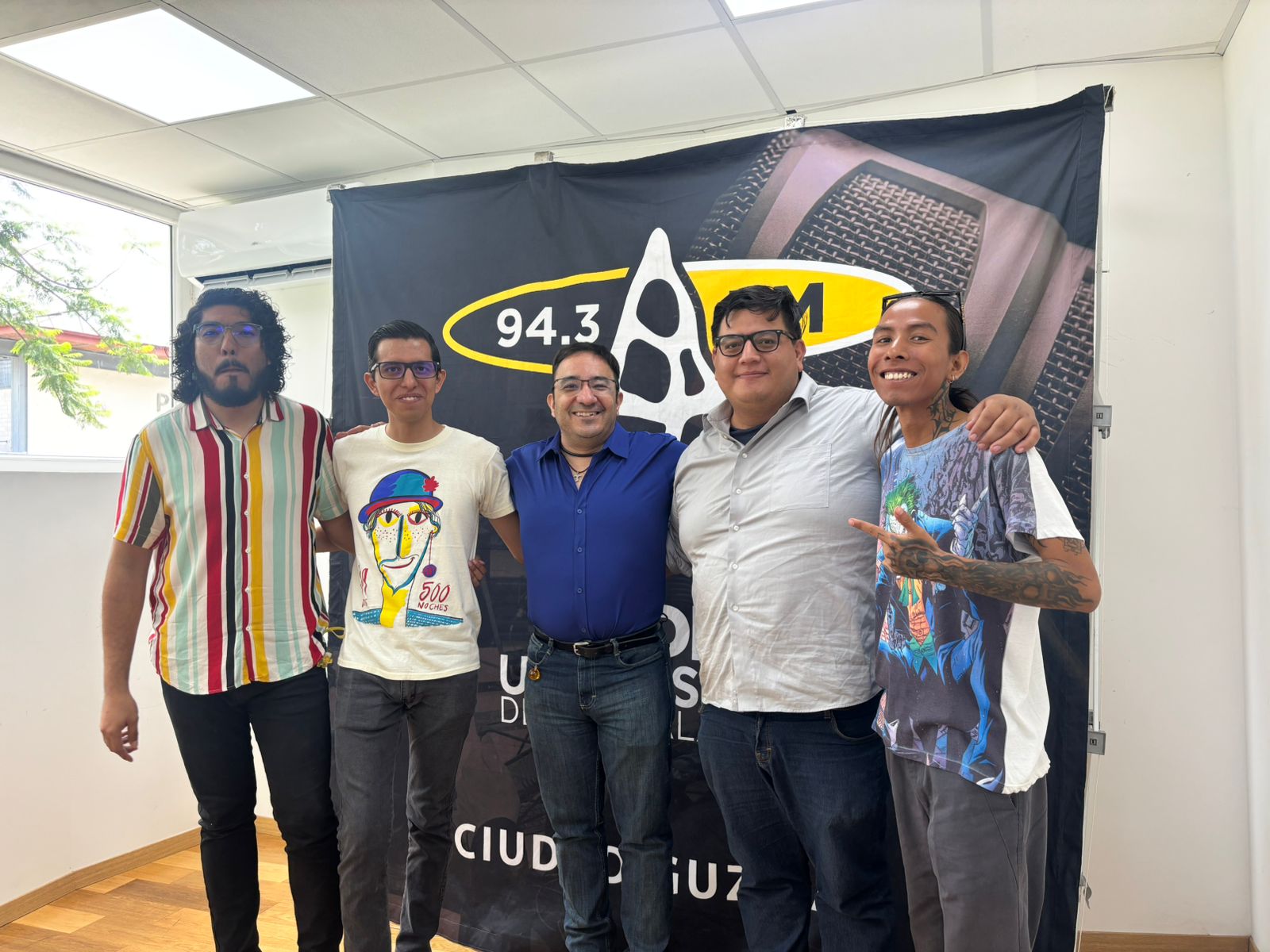 Proyecto complot | Equipo 3 Proyecto complot | Equipo 3