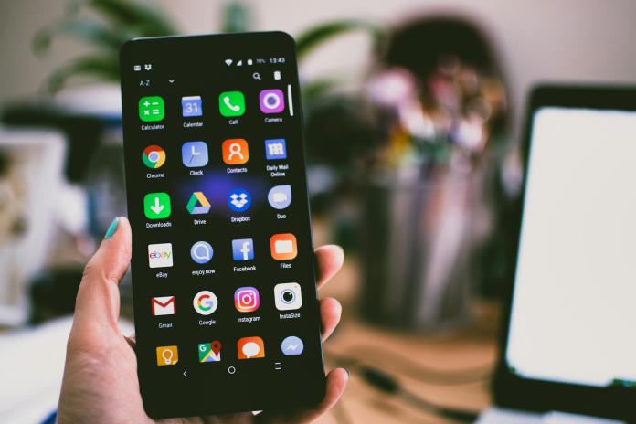 Las redes sociales crecen como principales fuentes de información en México Las redes sociales crecen como principales fuentes de información en México