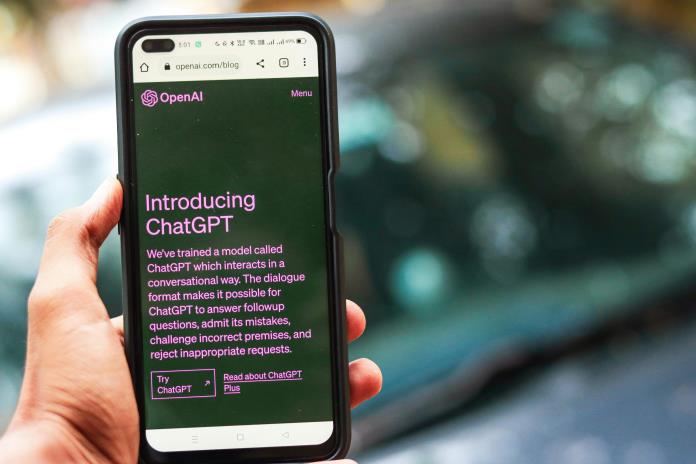 ChatGPT y otros robots de IA son utilizados por los jóvenes para informarse, según estudio ChatGPT y otros robots de IA son utilizados por los jóvenes para informarse, según estudio